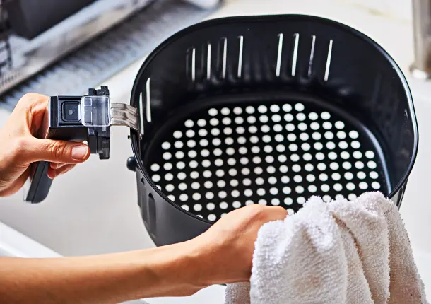 Drying Air Fryer Basket with Kitchen Towel