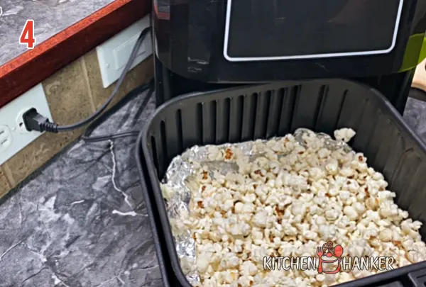Popcorn Made in the Air Fryer