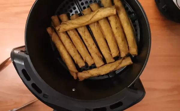 Cooking Spring Rolls in Chefman Turbofry Air Fryer