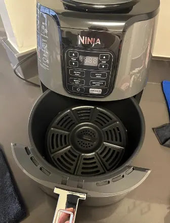 Ninja AF101 Air Fryer Cooking Capacity
